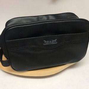 levis travel bag